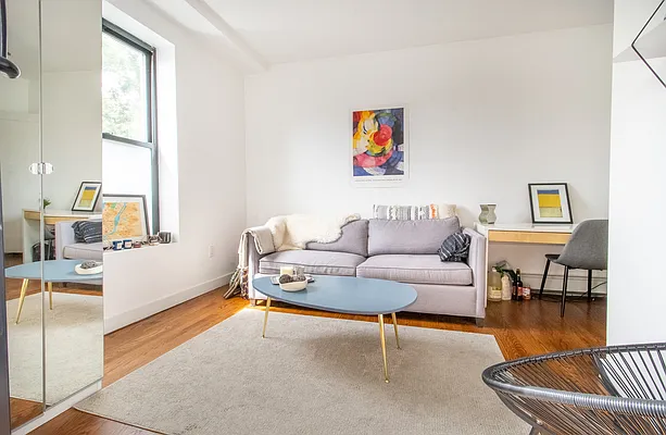 Rented by Brick&Mortar | media 18