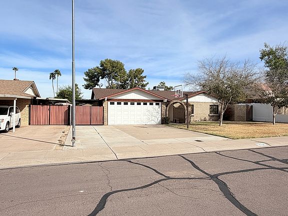 4th image of 5702 W Royal Palm Rd