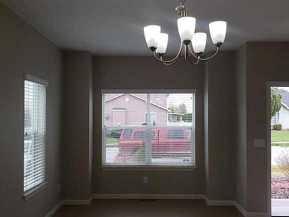 3rd image of 1338 E 6th St #A