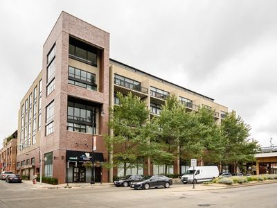 3946 N Ravenswood Ave APT 411, Chicago, IL, 60613
