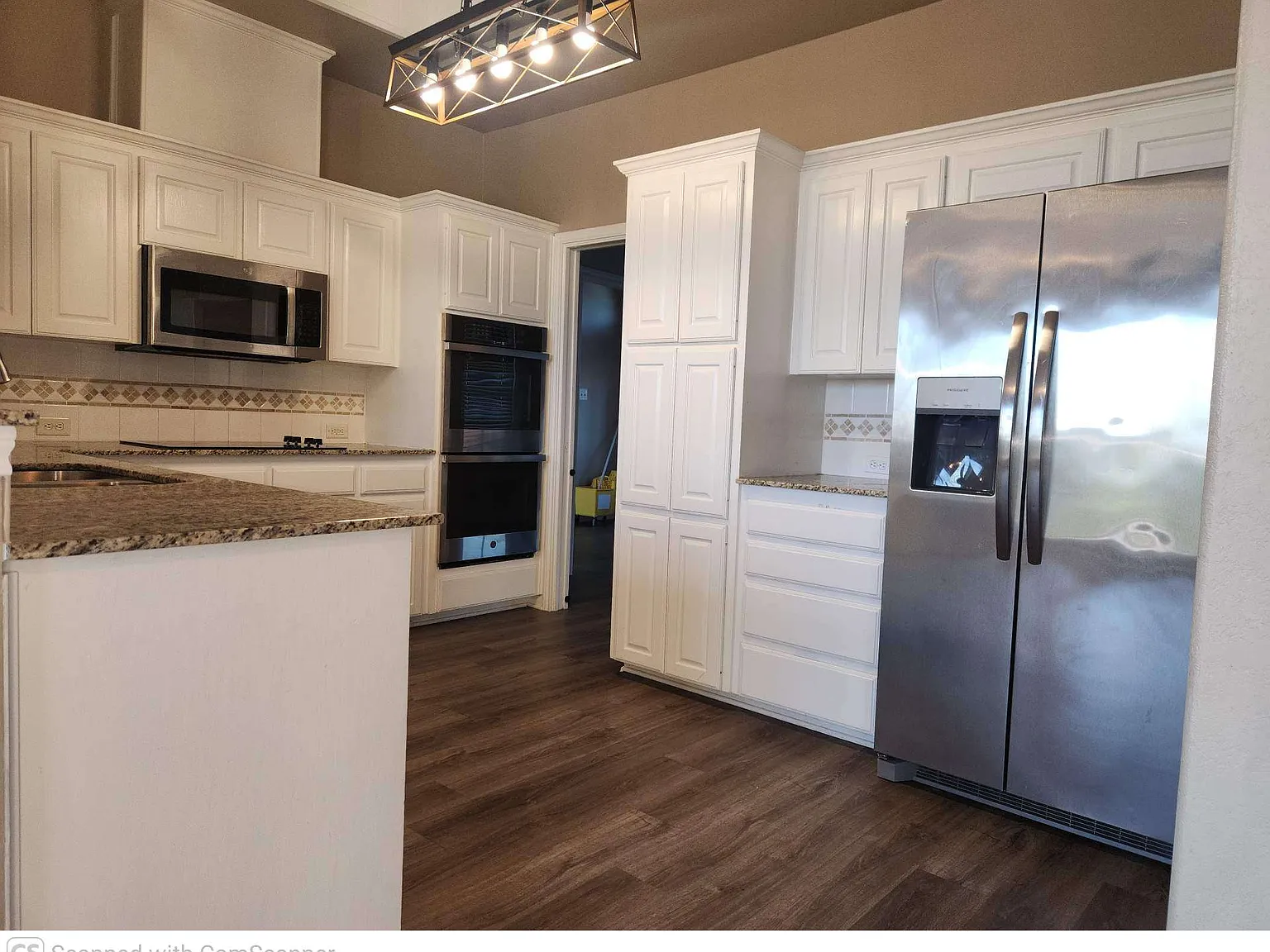Executive 4 Bed, 3 Bath Home in Copperas Cove — Photo 3