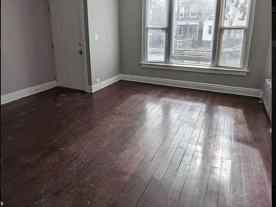 2nd image of 1407 E 72nd St #1