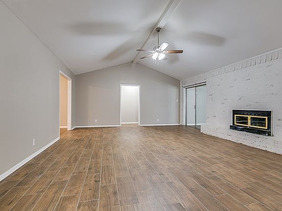 4th image of 3841 Millbrook Dr