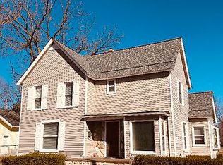 351 E Shadbolt St, Lake Orion, MI 48362