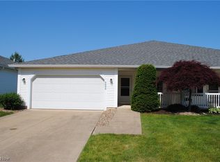 6898 Chapel Ln, North Ridgeville, OH 44039