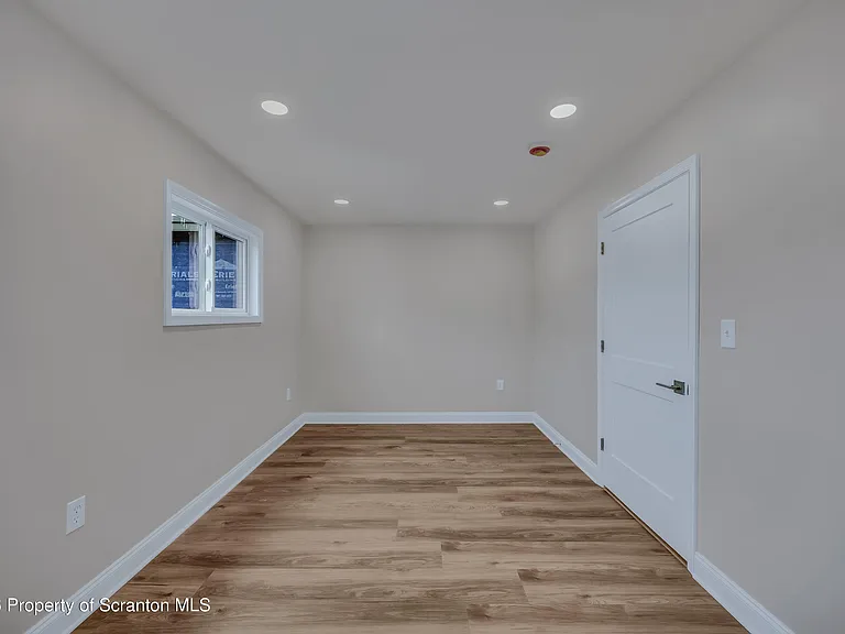 111 S Blakely Street 1 #2 — Photo 17