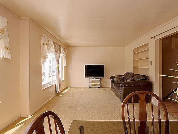 5th image of 73 Cielito Dr