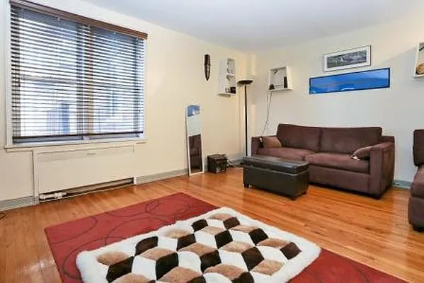 Sold by Redfin Real Estate | media 2