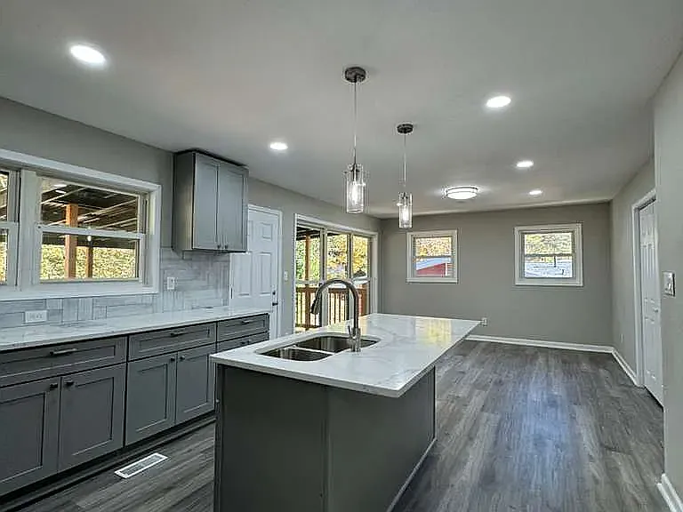 3489 Creighton Rd SW — Photo 4