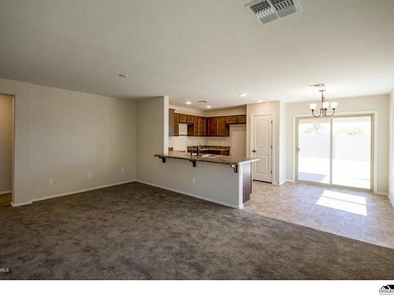3rd image of 774 W Jardin Dr