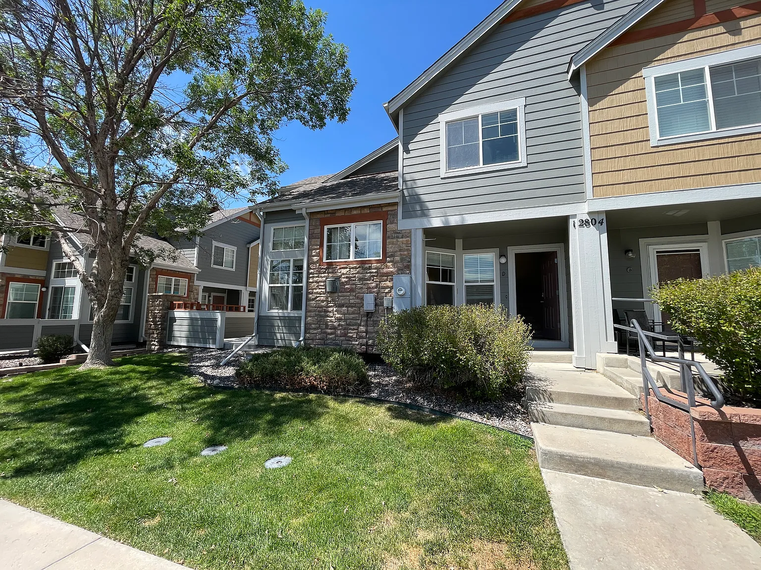 2 bed, 1.5 bath, 1500 sqft, $2,245 — Photo 1