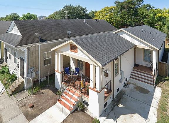 2nd image of 1712 Louisa St