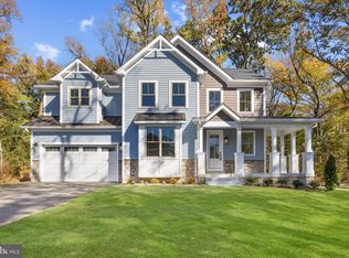 1406 McCarter Ln, Edgewater, MD 21037