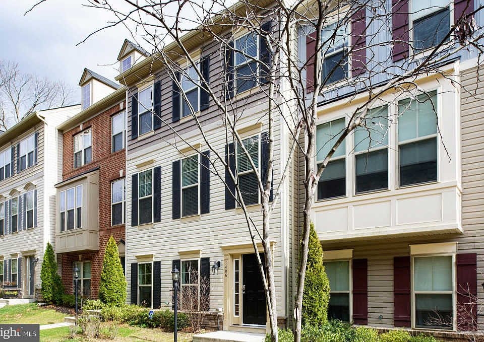 1st image of 1406 Occoquan Heights Ct