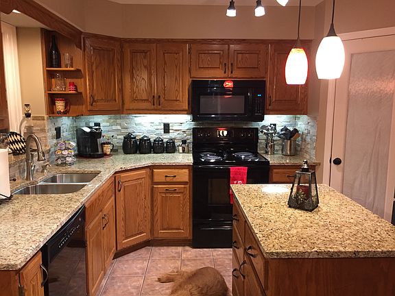 4th image of 2434 SE Faxon Dr