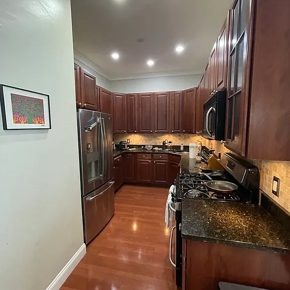 655 E 2nd St #108 — Photo 3