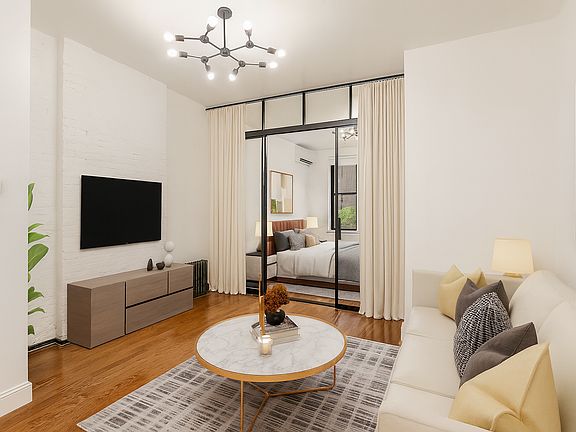 3rd image of 661 Washington St #8