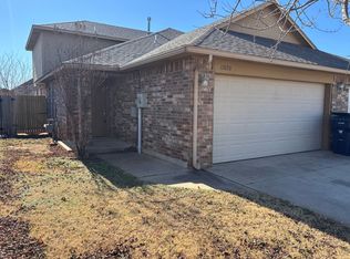 11020 SW 5th St, Yukon, OK 73099