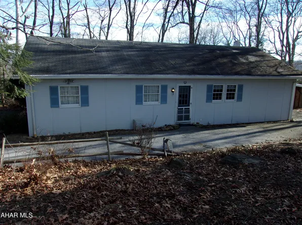 1811 Briar Valley Rd, Bedford, PA 15522