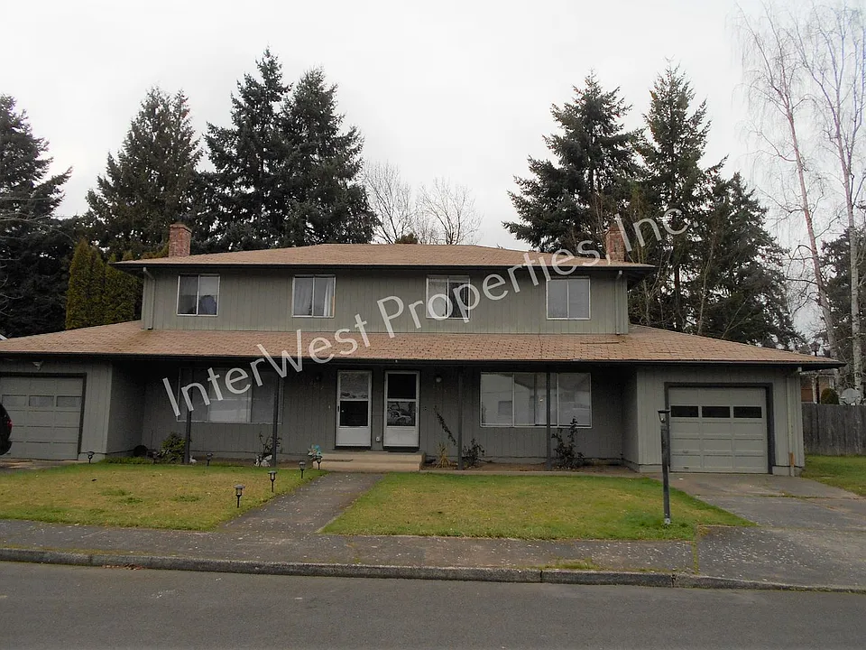 6625-6627 SW 201st Ct