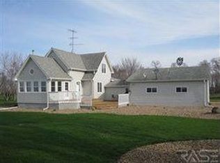 45612 273rd St, Parker, SD 57053