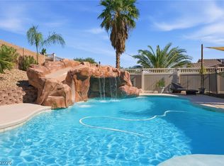 929 Aspen Cliff Dr, Henderson, NV 89011