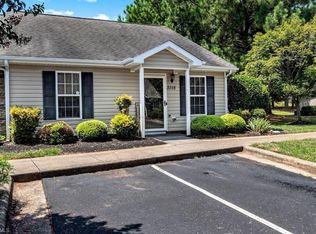 3318 Hyde Place Cir, Winston Salem, NC 27103