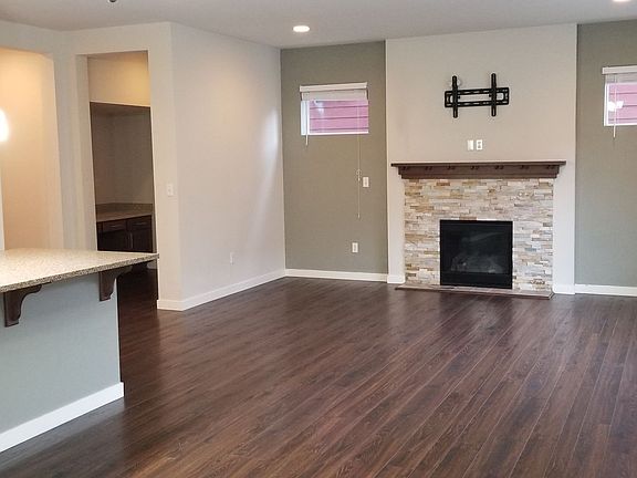 2nd image of 2214 Convoy Ct NW