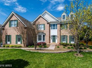 2871 Cherry Branch Ln, Herndon, VA 20171