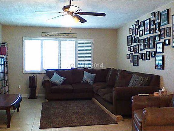 3rd image of 3889 Woodhill Ave