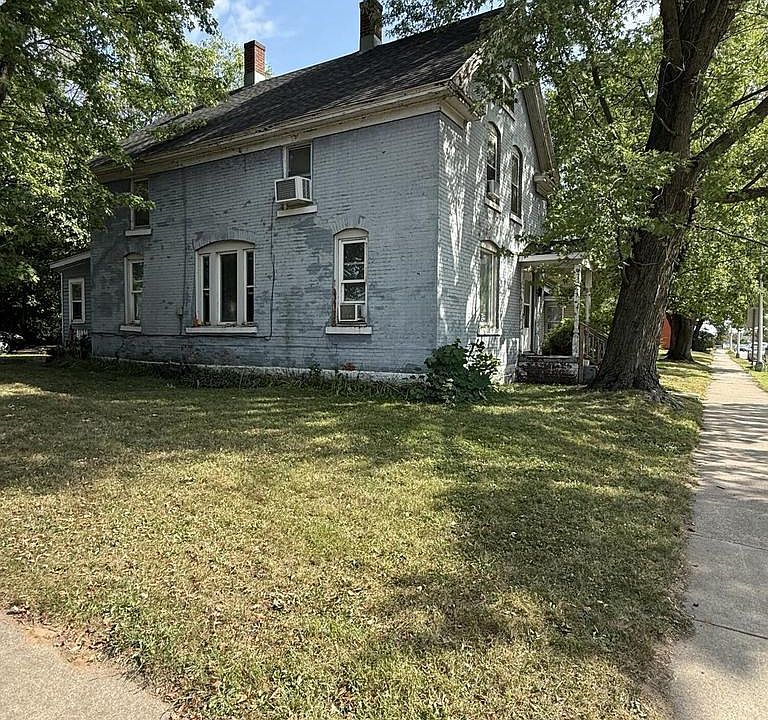1st image of 1303 4th STREET S S