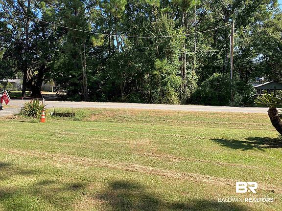 3rd image of 10283 Canal Cir