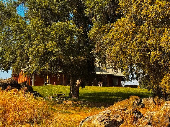 3rd image of 30723 Hamilton Drive