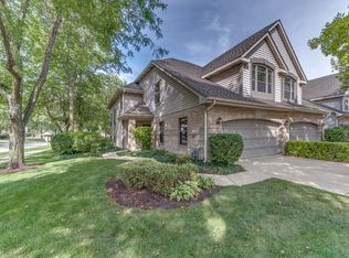 353 Club House Dr, Bloomingdale, IL 60108