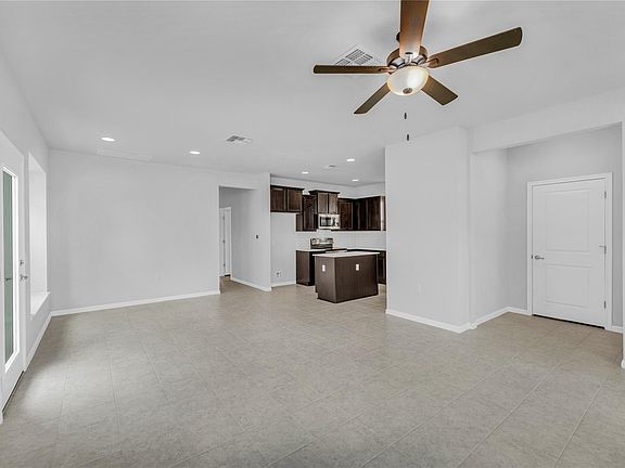 4th image of 9505 Morning Iris Dr