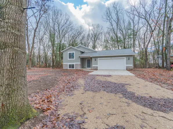 3592 Babylon Rd, Allegan, MI 49010