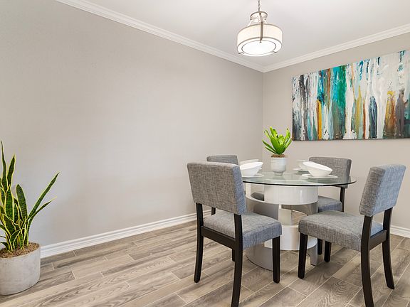 3rd image of 11300 Regency Green Dr #1B-1Ba-679Sqft