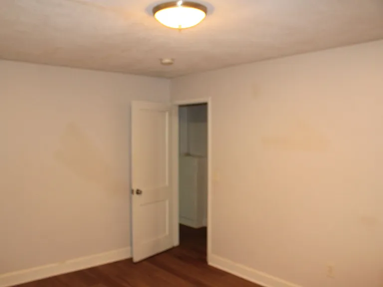 2355 Devere St — Photo 19