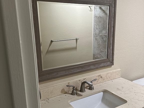 4th image of 7136 Gatewood Dr #7136