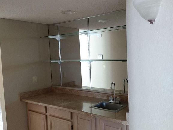2nd image of 7102 Desert Jewel Dr