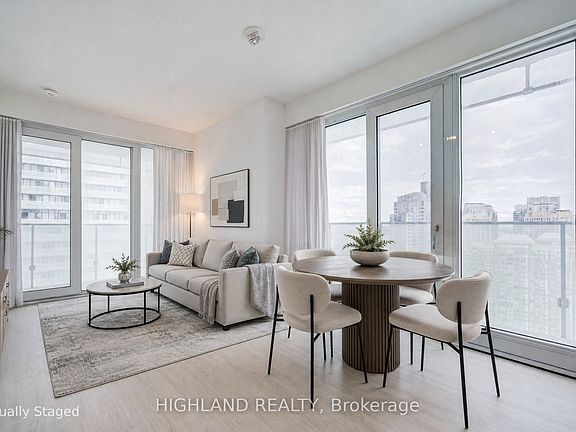 3rd image of 3883 Quartz Rd #2403