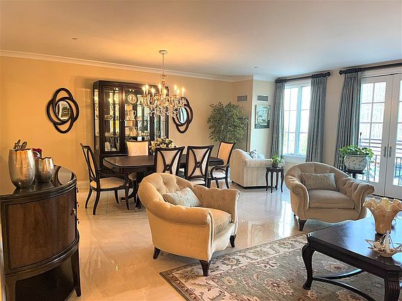 Great Room - Open and Bright