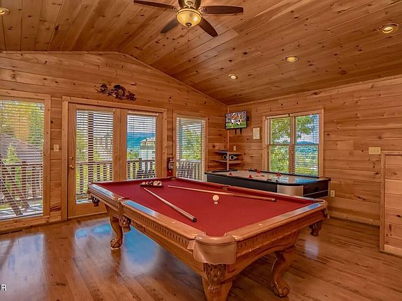 5th image of 270 Moose Ridge Way