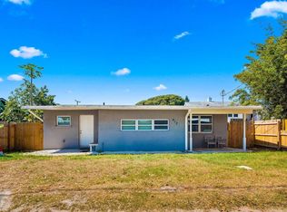 412 N Eastwood Ln, Daytona Beach, FL 32118