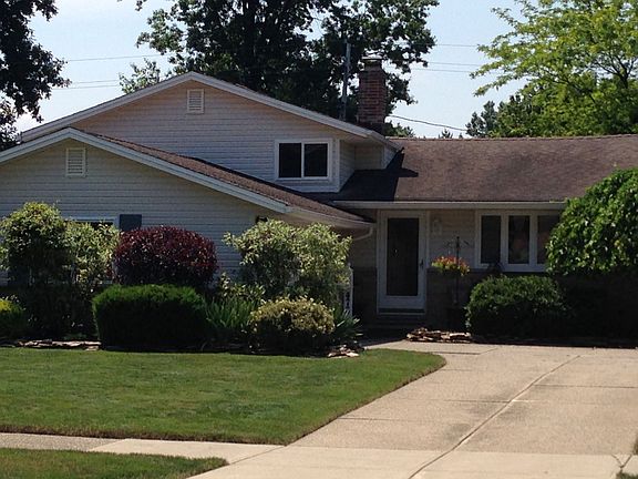 2nd image of 470 Waterbury Dr