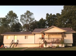 46700 Sand Ridge Rd, Racine, OH 45771