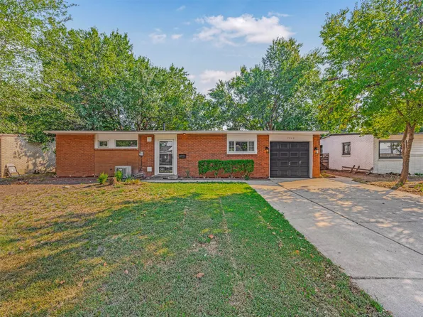 7842 E Latimer Pl, Tulsa, OK 74115