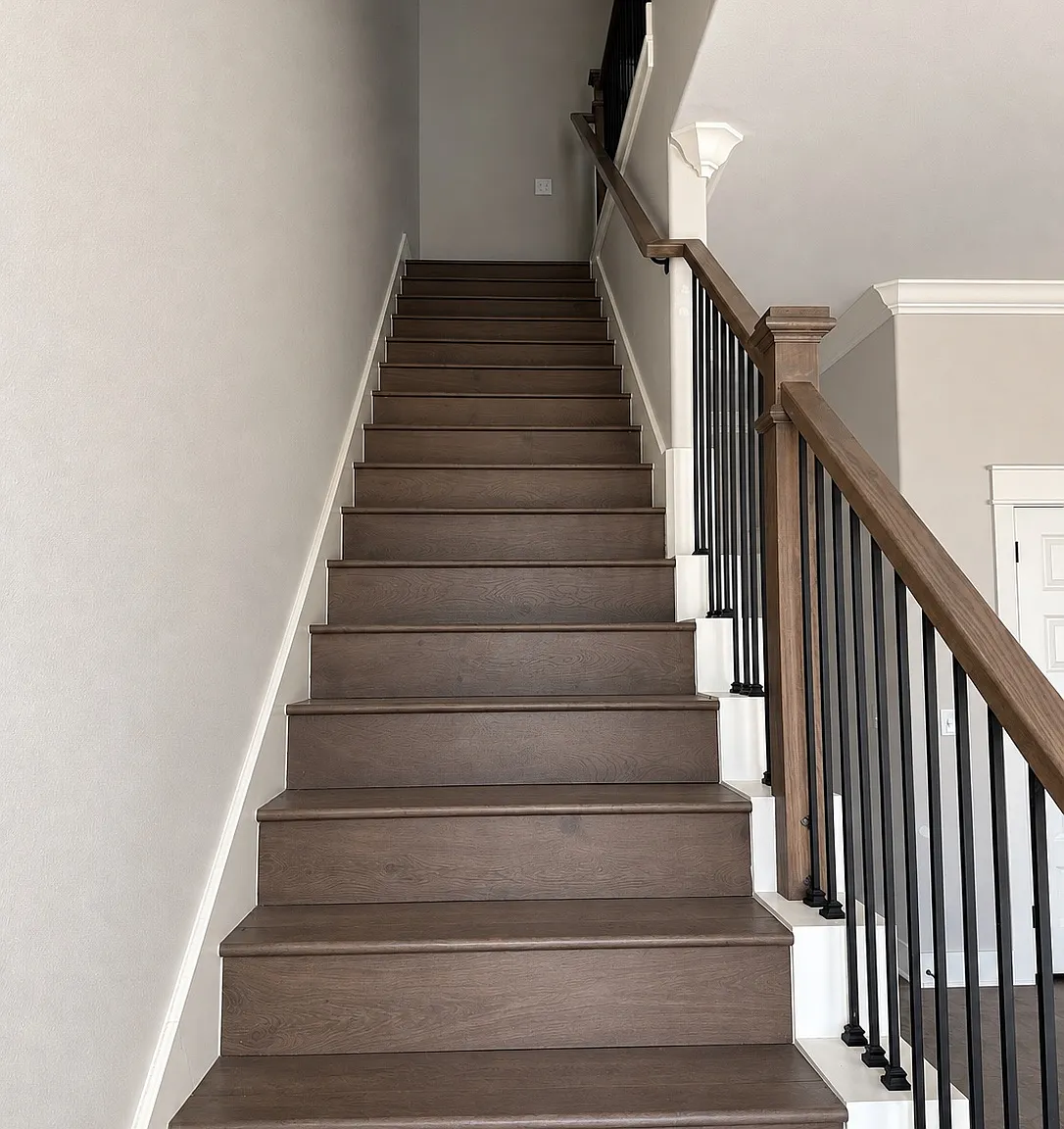 4 bed, 3.5 bath, 2036 sqft, $3,000 — Photo 4