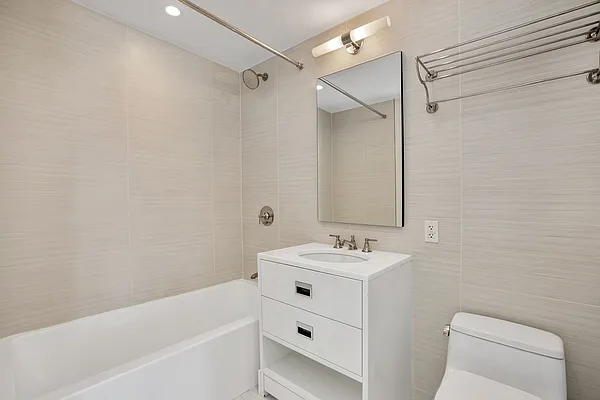 Rented by Corcoran | media 6