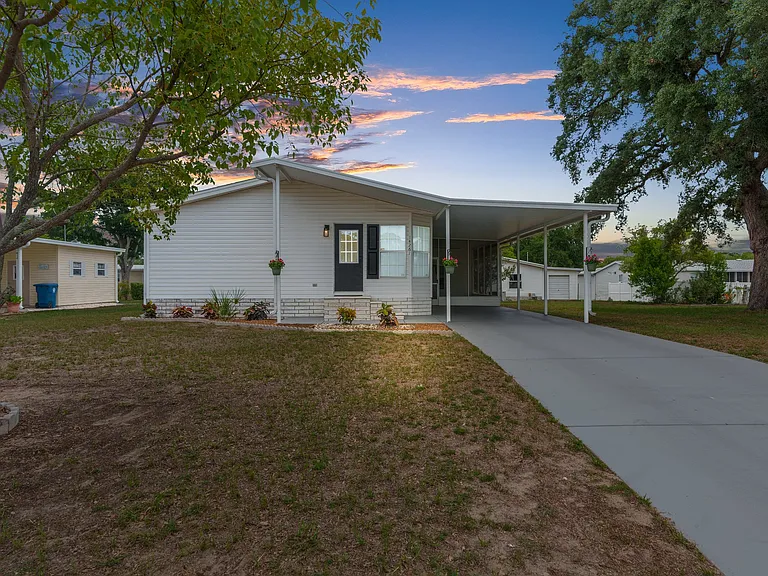 14261 Montclair Dr — Photo 8